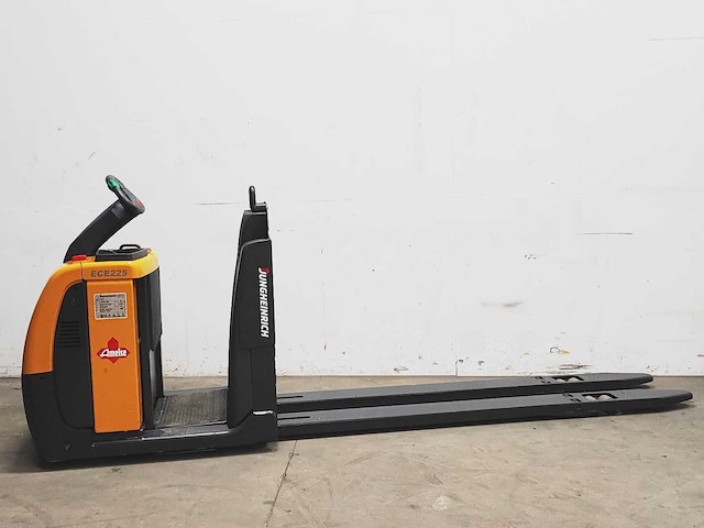 Jungheinrich - 2014 - ece 225 - orderpicker - afbeelding 5 van  9