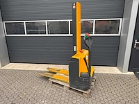 Jungheinrich - 2015 - emc110 - stapelaar