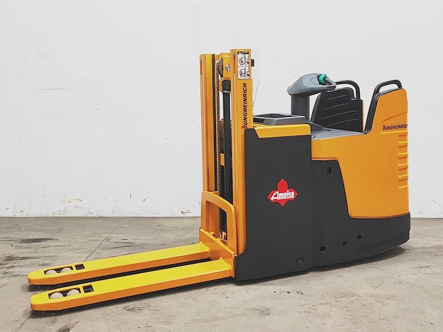 Jungheinrich - 2015 - erd 220 - stapelaar - afbeelding 1 van  1