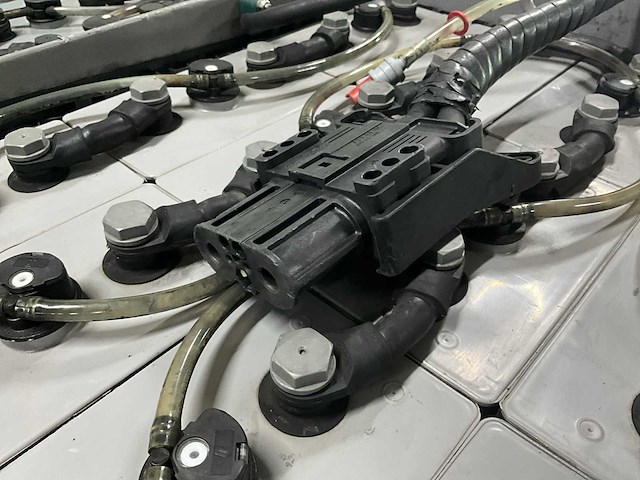 Jungheinrich - 2016 - 80 volt 6 pzs 930 - heftruck toebehoren - afbeelding 2 van  3