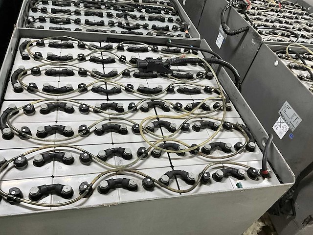 Jungheinrich - 2016 - 80 volt 6 pzs 930 - heftruck toebehoren - afbeelding 1 van  3