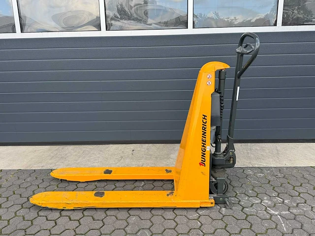 Jungheinrich - 2016 - amx10e - electrische palletwagen - afbeelding 3 van  4