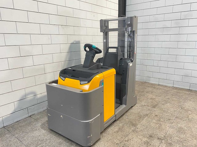 Jungheinrich - 2017 - ecg214 - stapelaar - afbeelding 7 van  14