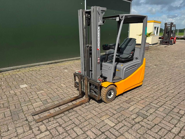 Jungheinrich - 2018 - efg216k - vorkheftruck - afbeelding 10 van  16