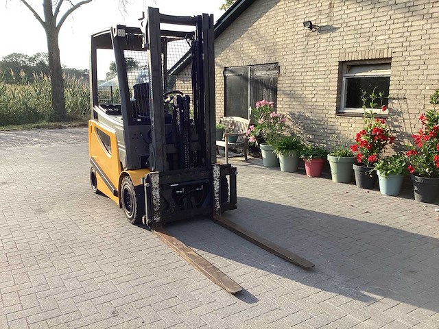Jungheinrich - 2018 - efg430k - vorkheftruck - afbeelding 10 van  22