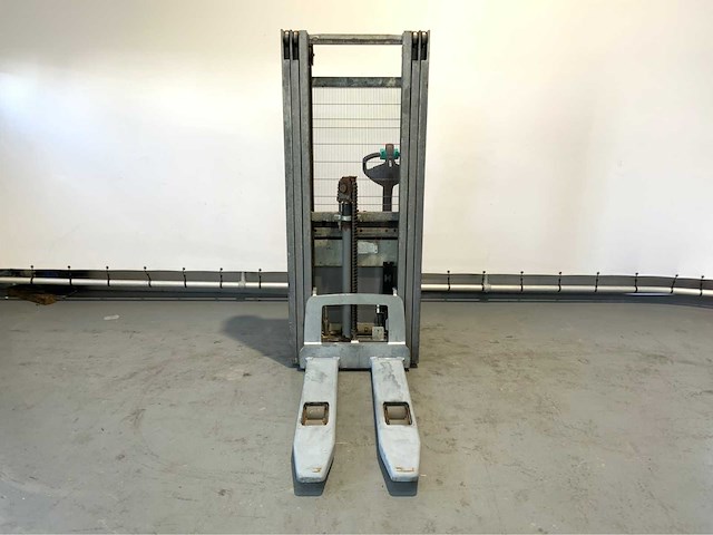 Jungheinrich - 2018 - ejc 212 - stapelaar gegalvaniseerde beplating - acculader - afbeelding 2 van  17