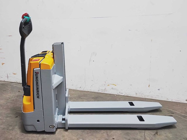 Jungheinrich - 2018 - emd 115i - stapelaar - afbeelding 8 van  11