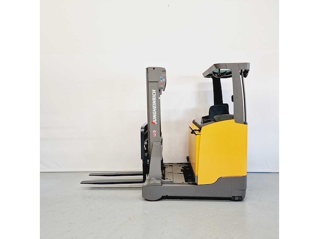 Jungheinrich - 2018 - etv 214 - reach truck triplex - afbeelding 1 van  26