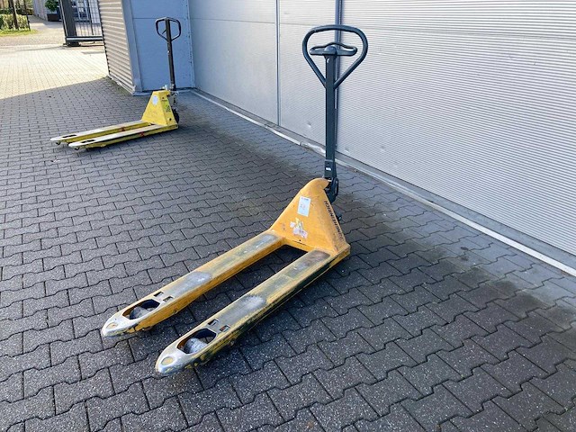 Jungheinrich - 2019 - am22 - palletwagen 2.2t - afbeelding 2 van  5