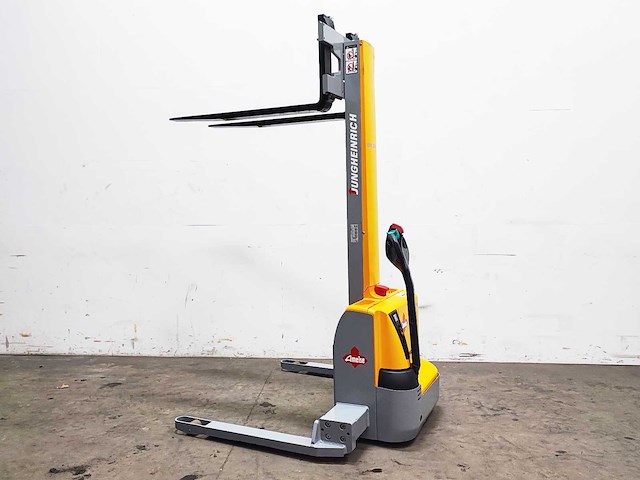 Jungheinrich - 2019 - emc b10 - breedspoor stapelaar - afbeelding 3 van  10