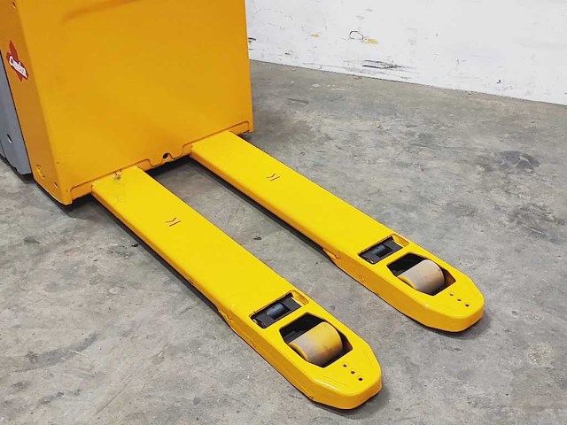 Jungheinrich - 2020 - ere 120 - elektrische palletwagen - afbeelding 9 van  10