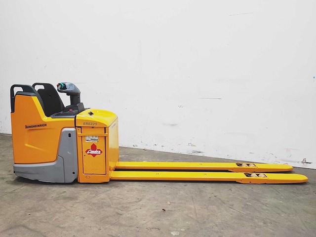 Jungheinrich - 2020 - ere 225 - elektrische palletwagen - afbeelding 5 van  10