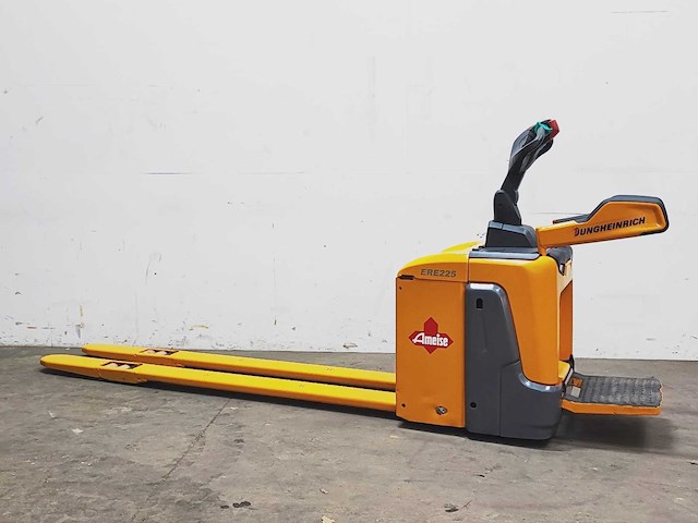 Jungheinrich - 2020 - ere 225 - elektrische palletwagen - afbeelding 1 van  9