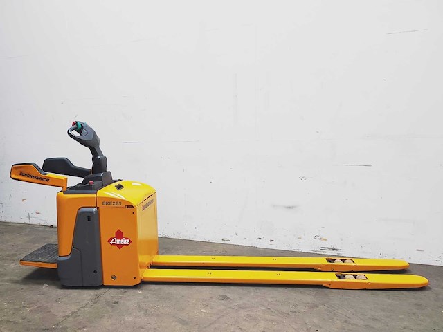 Jungheinrich - 2020 - ere 225 - elektrische palletwagen - afbeelding 6 van  9