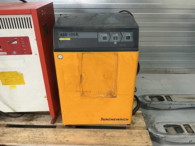Jungheinrich - 48v 105a - battery chargers - 2007 - afbeelding 1 van  3
