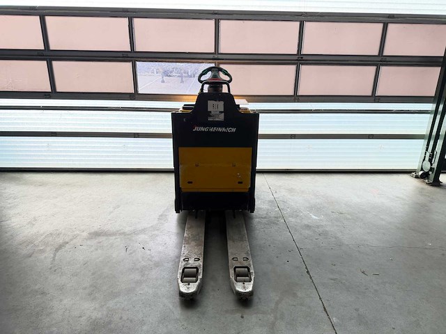 Jungheinrich - ece 220 - orderpicker - afbeelding 3 van  24