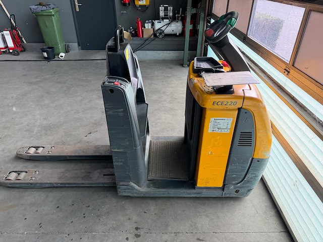 Jungheinrich - ece 220 - orderpicker - afbeelding 5 van  24