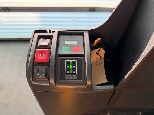 Jungheinrich - ece 220 - orderpicker - afbeelding 4 van  12