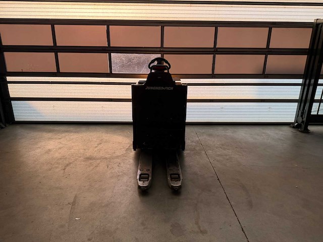 Jungheinrich - ece 220 - orderpicker - afbeelding 12 van  12