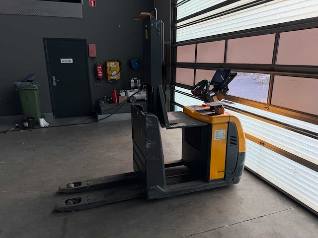Jungheinrich - egl22 - elektrische palletwagen - afbeelding 23 van  26