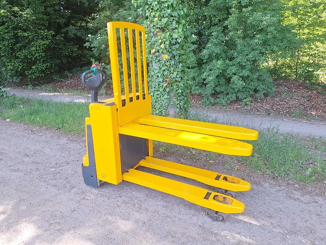 Jungheinrich - eje c20 - elektrische palletwagen - afbeelding 1 van  11