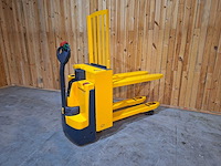 Jungheinrich - eje120 - elektrische palletwagen 750mm hefhoogte - afbeelding 1 van  8