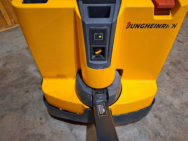 Jungheinrich - eje120 - elektrische palletwagen - afbeelding 4 van  7