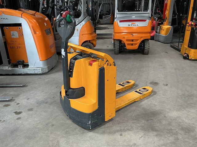 Jungheinrich - electric pallet trucks - afbeelding 3 van  6