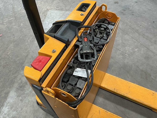 Jungheinrich - electric pallet trucks - afbeelding 6 van  6