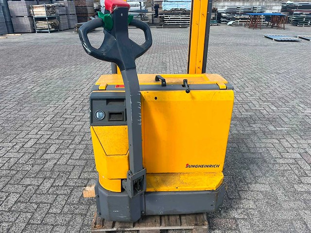Jungheinrich - elektrische palletwagen - afbeelding 1 van  4