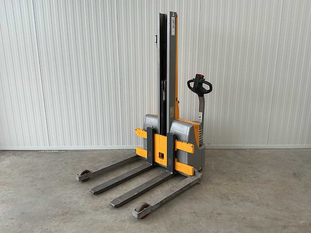 Jungheinrich - emc 10g-115-160e - elektrische palletwagen/stapelaar - afbeelding 1 van  8