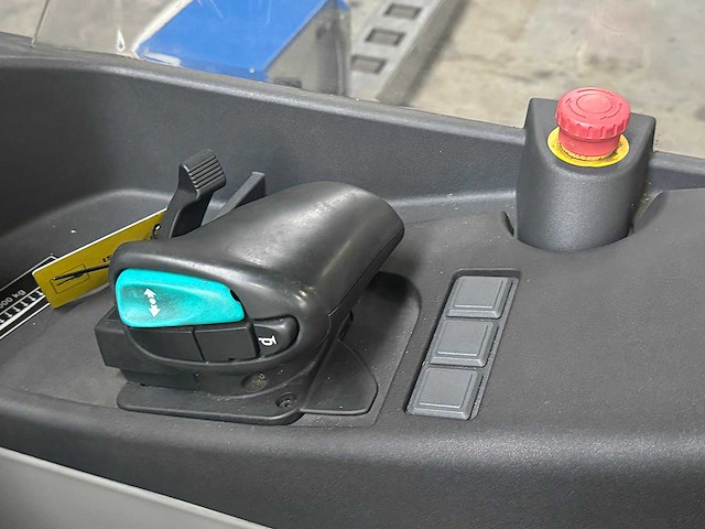 Jungheinrich - ete480 - electric pallet trucks - 2017 - afbeelding 17 van  25