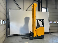 Jungheinrich - etv 216 - reach truck triplex - freelift - sideshift