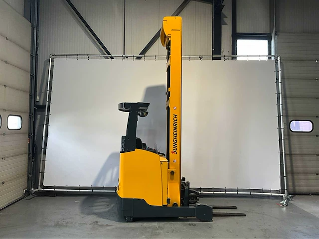 Jungheinrich - etv 216 - reach truck triplex - freelift - sideshift - afbeelding 14 van  17