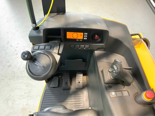 Jungheinrich - etv 216 - reach truck triplex - sideshift - freelift - acculader - afbeelding 5 van  20