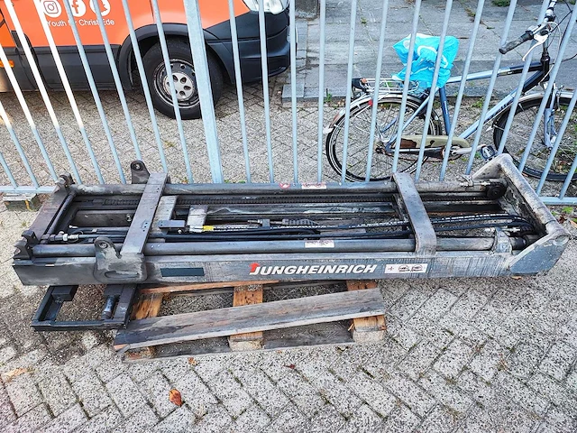 Jungheinrich - hefmast / heftruckmast - afbeelding 2 van  4