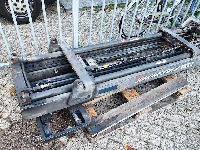 Jungheinrich - hefmast / heftruckmast - afbeelding 3 van  4