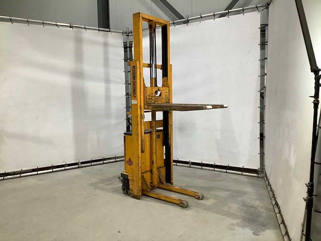 Jungheinrich - lift 28 - elektrische palletwagen - afbeelding 1 van  9