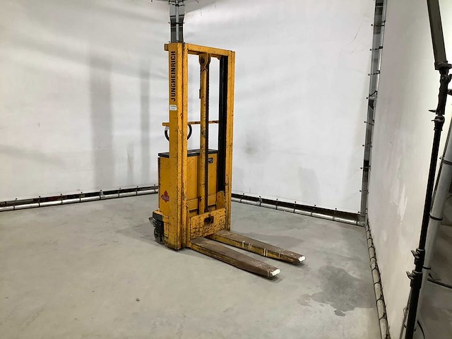 Jungheinrich - lift 28 - elektrische palletwagen - afbeelding 4 van  9