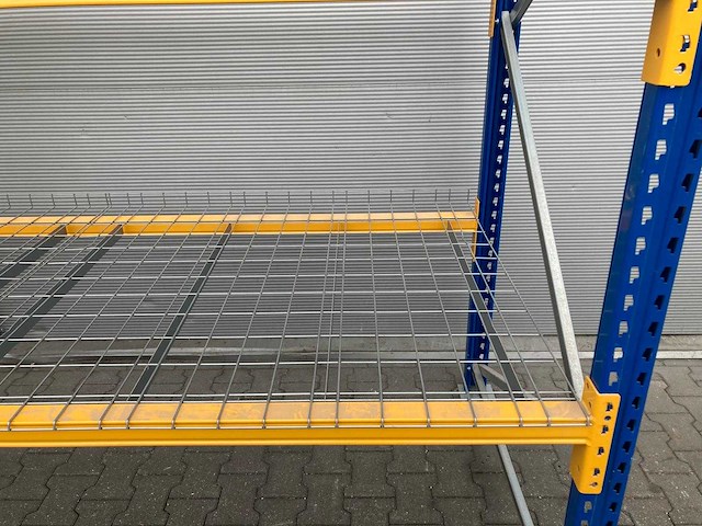 Jungheinrich - mpb - palletstelling 3x16 met inlegroosters - afbeelding 9 van  12