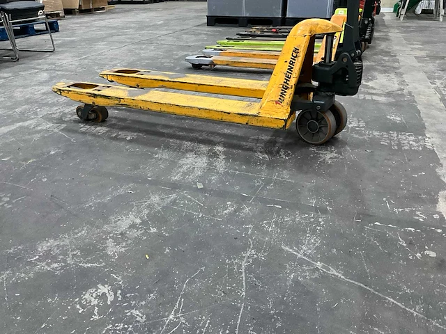 Jungheinrich 2200 hand hydraulische palletwagen - afbeelding 2 van  4