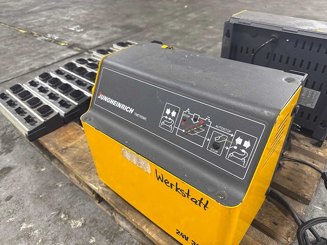 Jungheinrich acculader (2x) - afbeelding 2 van  6
