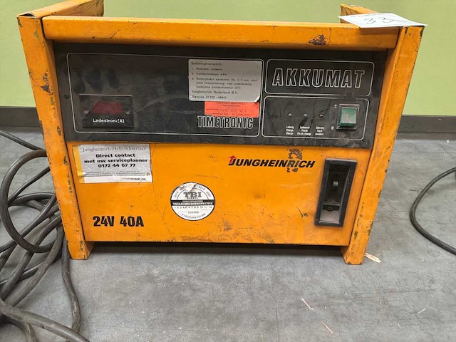 Jungheinrich akkumat acculader - afbeelding 2 van  5