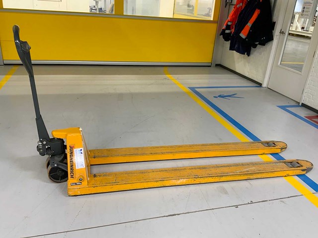 Jungheinrich am 30 xl hand hydraulische palletwagen - afbeelding 1 van  5