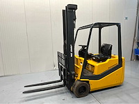 Jungheinrich efg-18 gf - vorkheftruck- triplex - sideshift - freelift - acculader - gekeurd - bluespot