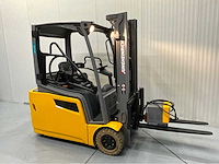 Jungheinrich efg216 - vorkheftruck 2018 - freelift - sideshift - acculader - 4483 uur - accu 2021 - afbeelding 16 van  22