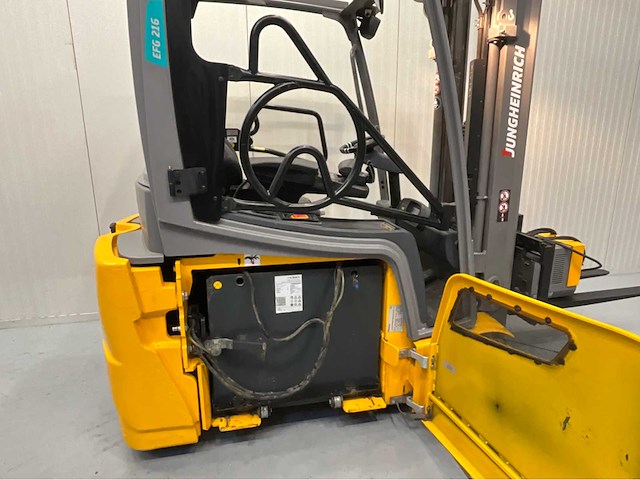Jungheinrich efg216 - vorkheftruck 2018 - freelift - sideshift - acculader - 4483 uur - accu 2021 - afbeelding 13 van  22
