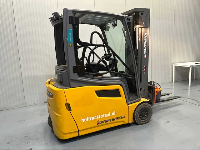 Jungheinrich efg216 vorkheftruck -triplex - freelift - sideshift - acculader - 2020 - afbeelding 13 van  17