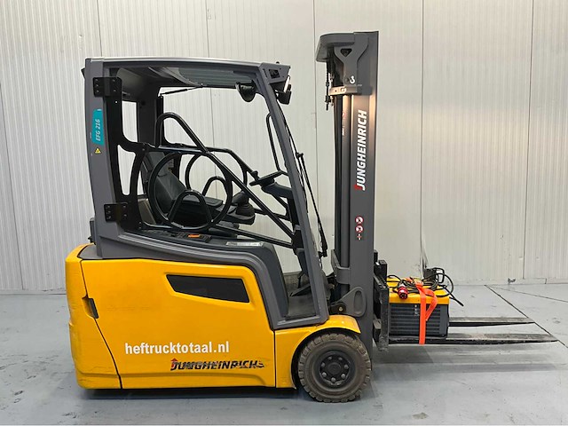 Jungheinrich efg216 vorkheftruck -triplex - freelift - sideshift - acculader - 2020 - afbeelding 14 van  17