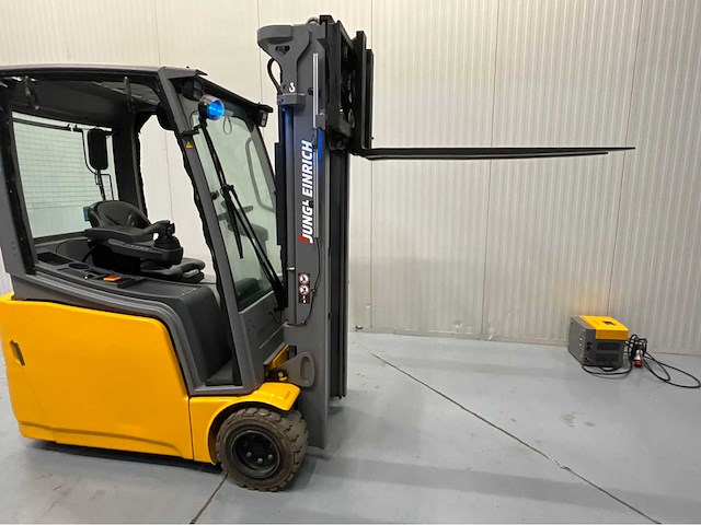 Jungheinrich efg218k - vorkheftruck - freelift - shideshift - 4017 uur - acculader - afbeelding 6 van  23